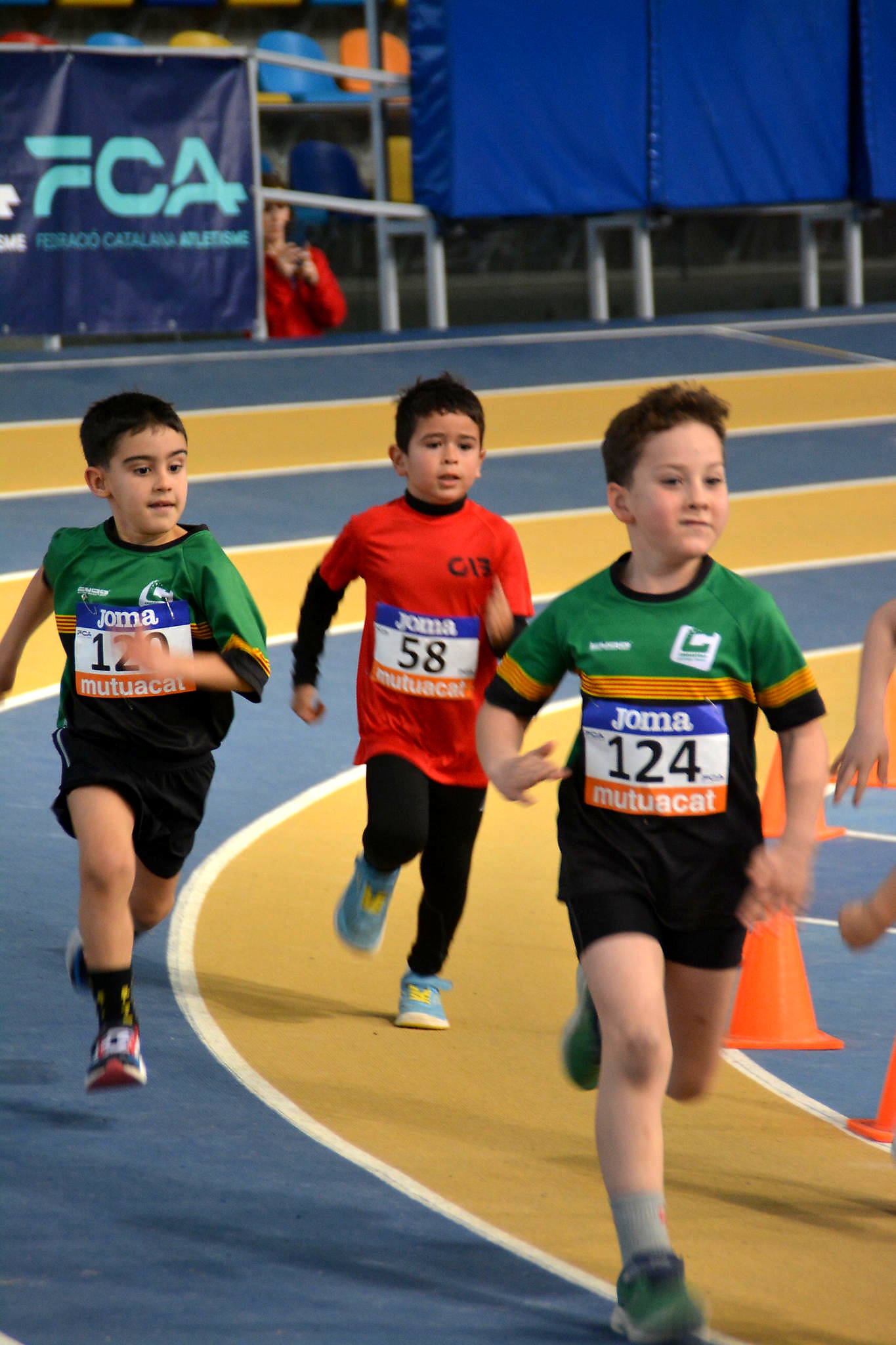Club Atletisme Badalona - Escola